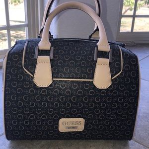 Guess hand bag
